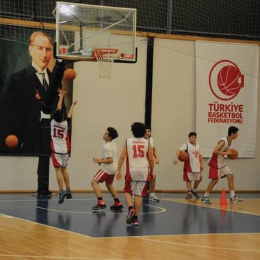 Hidayet Türkoğlu Basketbol ve Spor Okulları - Dikmen Hidayet Türkoğlu Basketbol ve Spor Okulları - Dikmen